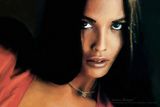 Лаура Гемсер

Laura Gemser
